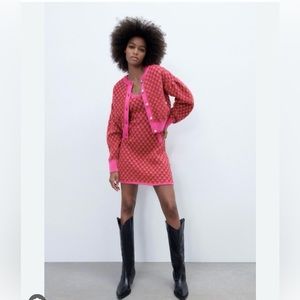 Zara sweater dress/cardigan Size Small Perfect for Valentine’s Day 💕